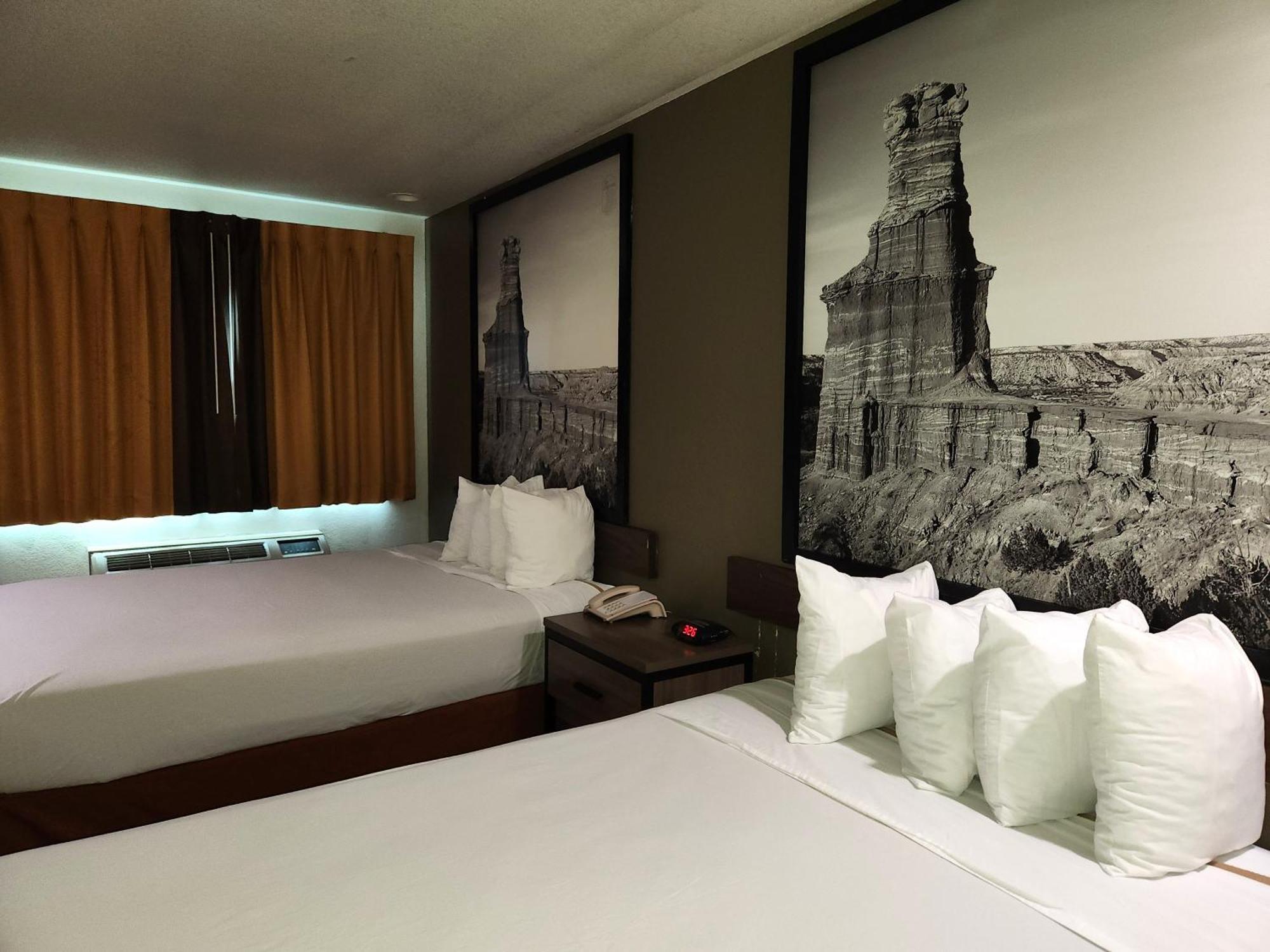 Super 8 By Wyndham Austin North/University Area Esterno foto